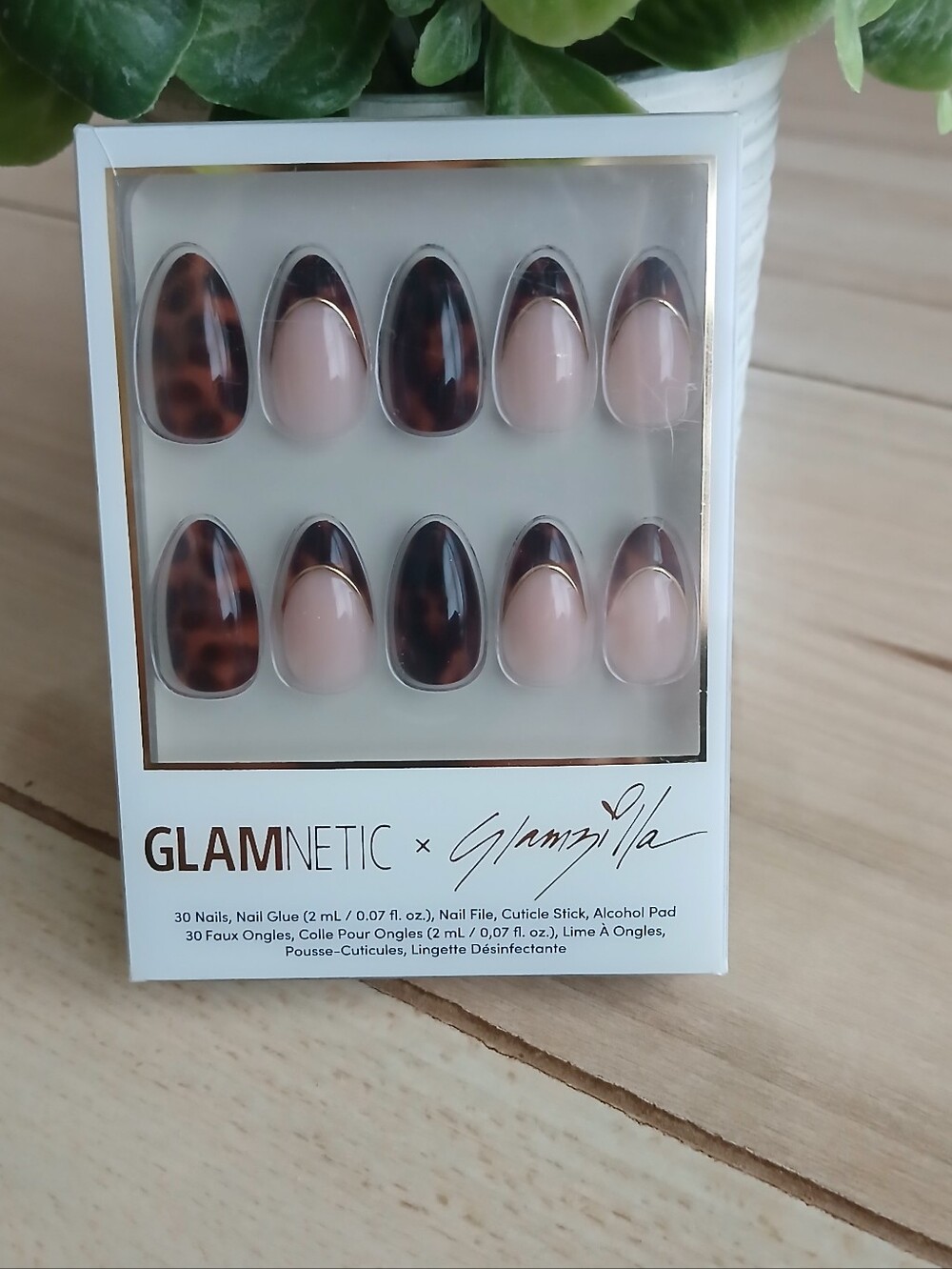 Glamnetic Tortoise Shell Press-On Nails Sealed These Never Go On Sale! - Picture 3 of 4